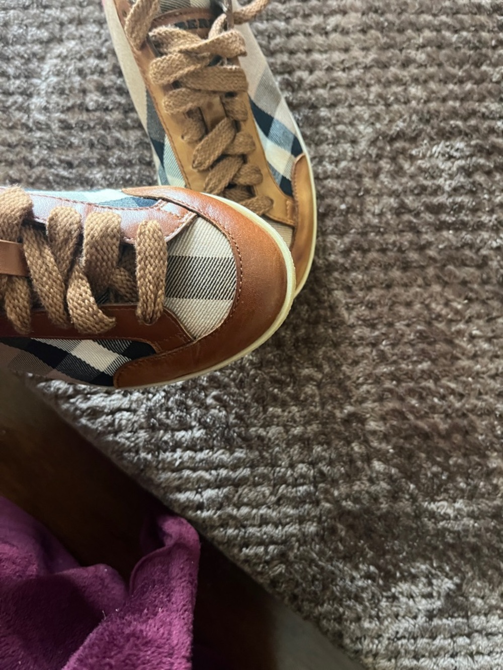 Burberry Tan Brown Plaid Low-Top Sneakers - Picture 12 of 13